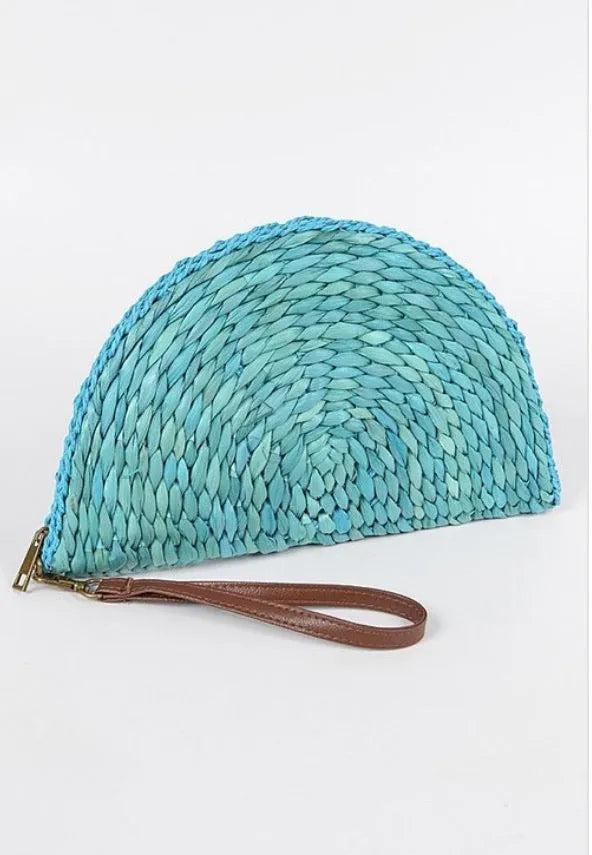 Sliced Straw Clutch - Closet Her'