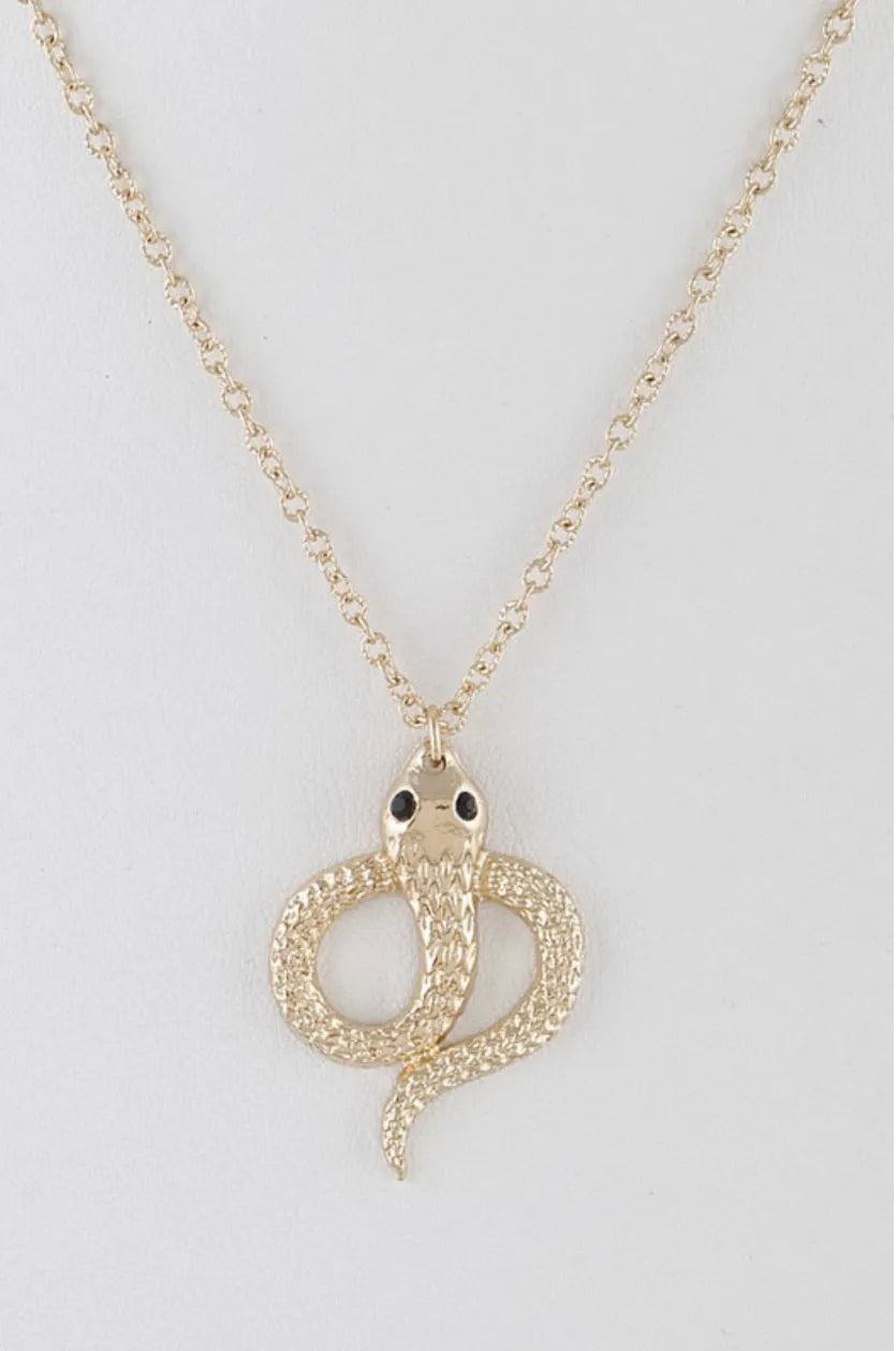 Snaking Necklace - Closet Her'